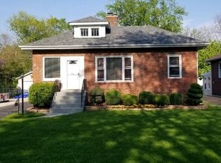 641 S Illinois Ave, Villa Park, IL 60181