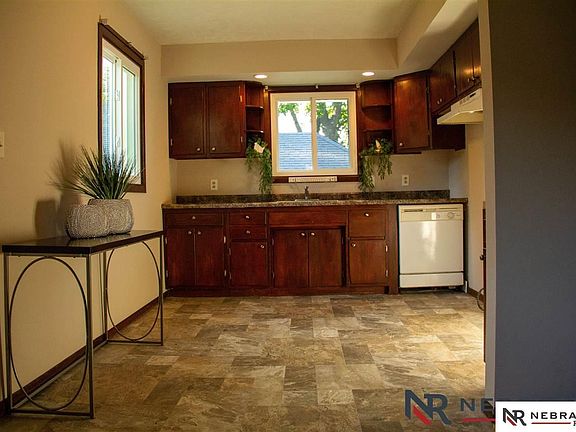 4th image of 300 N 35th St #1