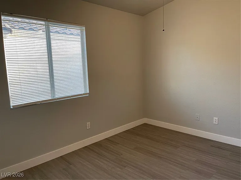 1425 Dragon Rock Dr — Photo 17