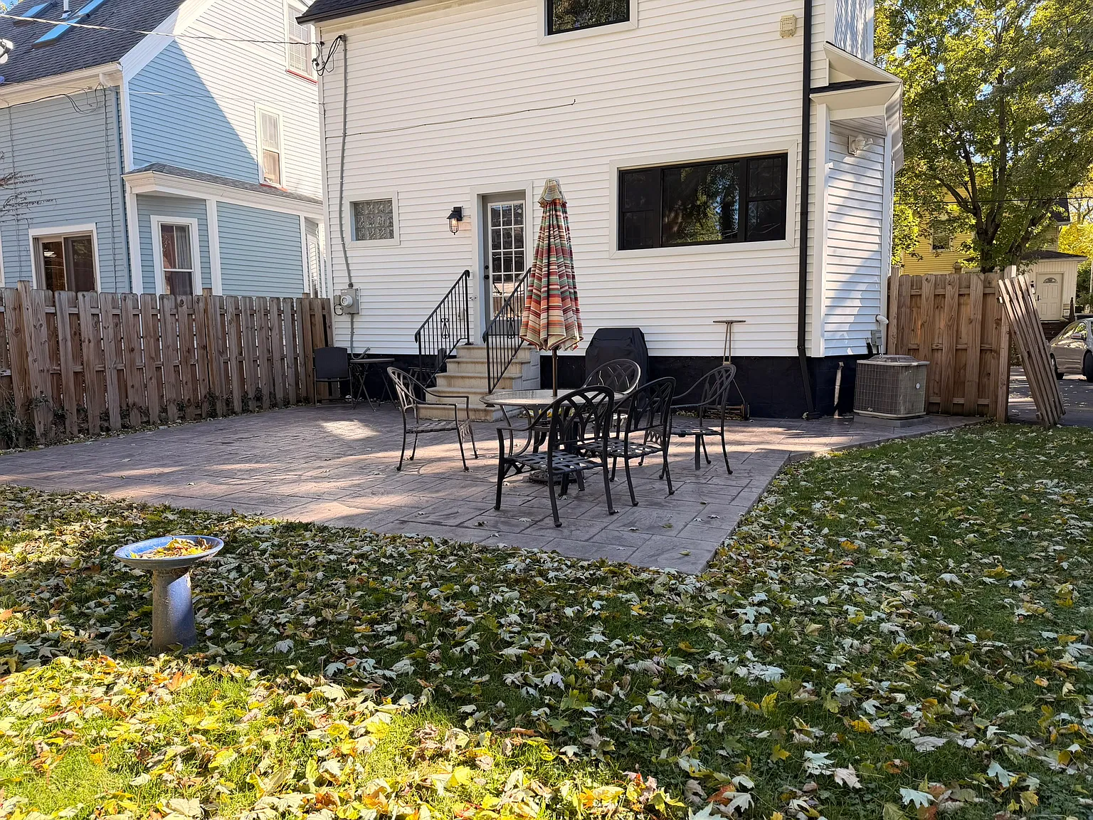 2 bed, 2.5 bath, 1300 sqft, $2,750 — Photo 4
