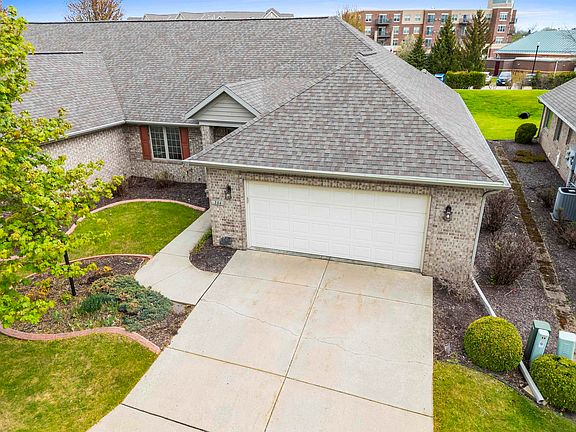 2nd image of 394 Woodfield Dr
