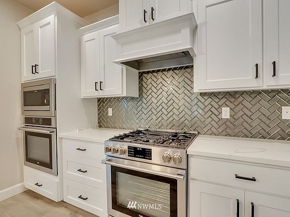 Photo is for display purposes and are not of actual home. this is to show finish quality and samples