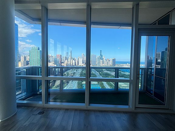 2nd image of 1201 S Prairie Ave #39B