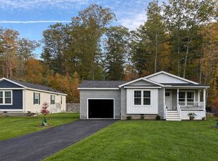 Acclaim Plan, Blueberry Hill Estates 55+, Sturbridge, MA 01566