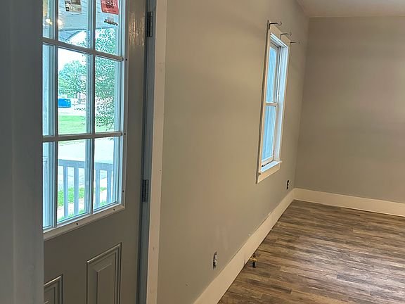 Living Room (Entrance interior)