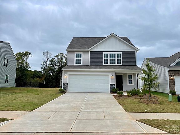 3rd image of 2226 Trollinger Dr #13