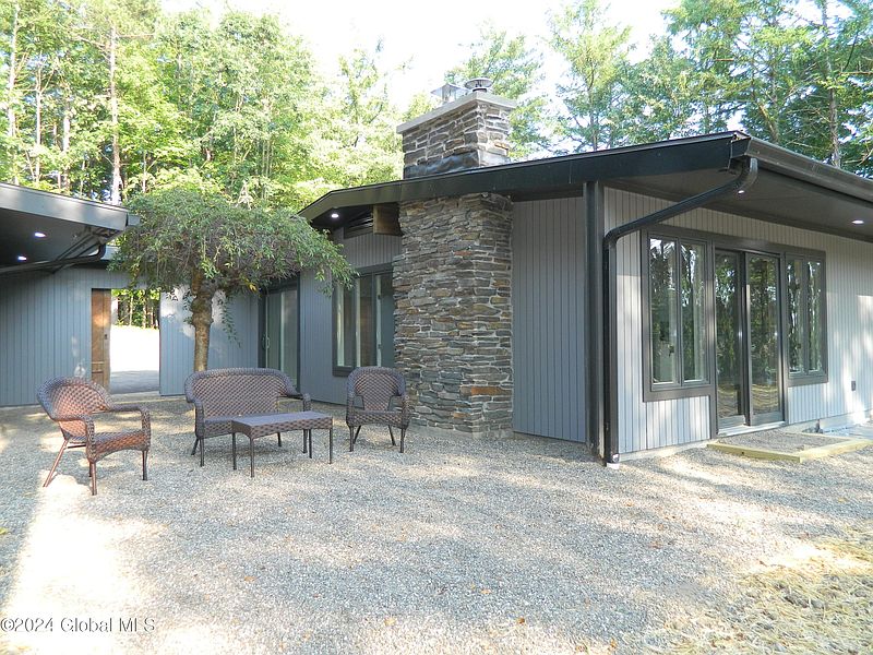 3rd image of 161 Miller Road