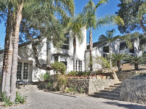 2nd image of 1511 Manitou Cir