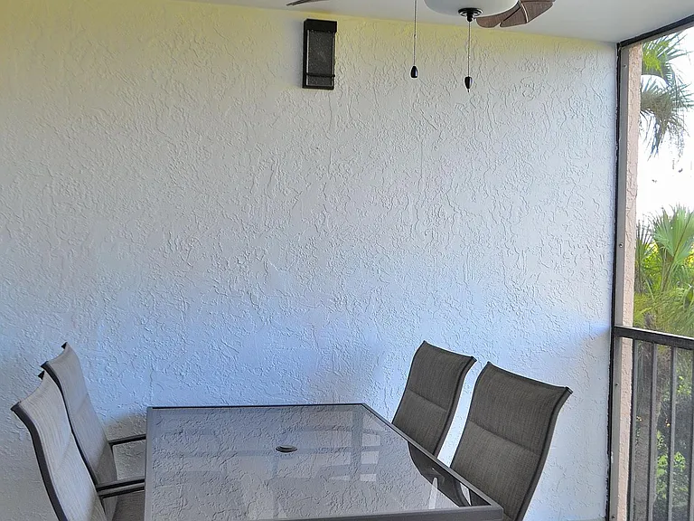 275 Palm Ave — Photo 27