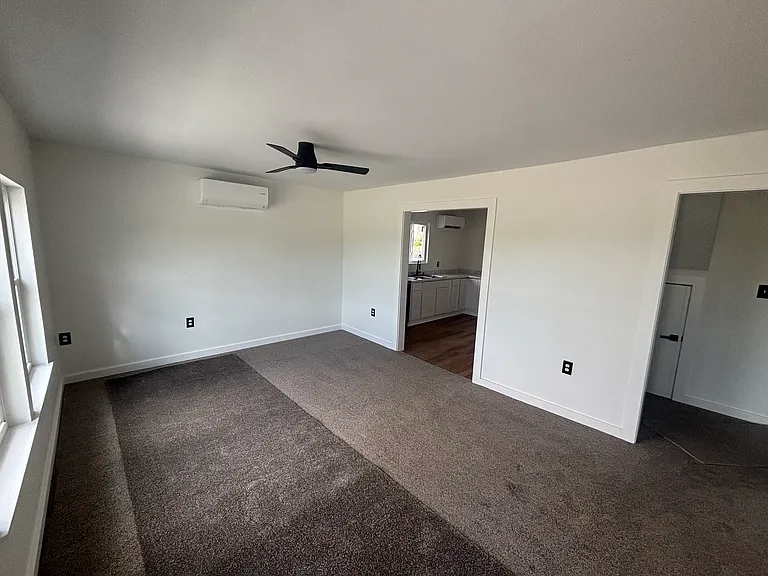 3857 Meadow Bridge Rd — Photo 4