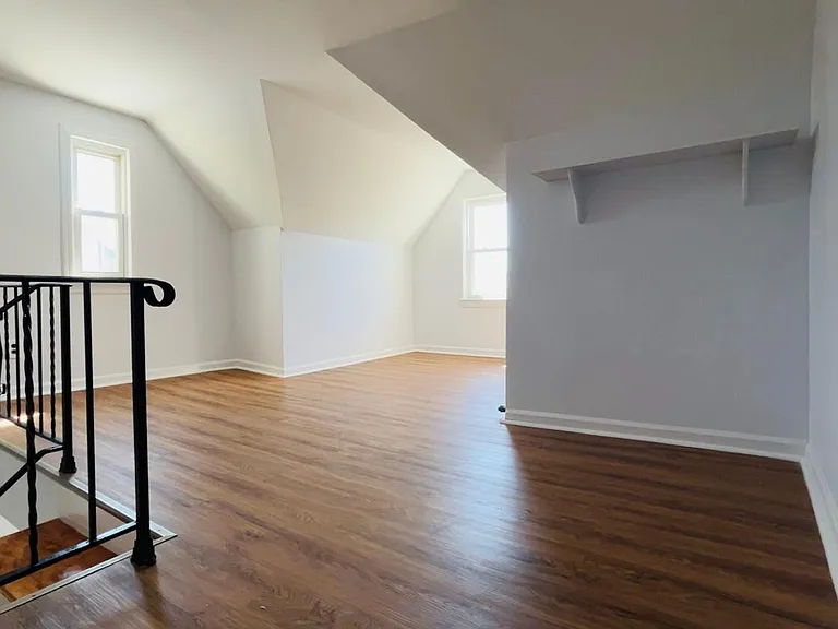 100 Whittlesey Ave — Photo 9