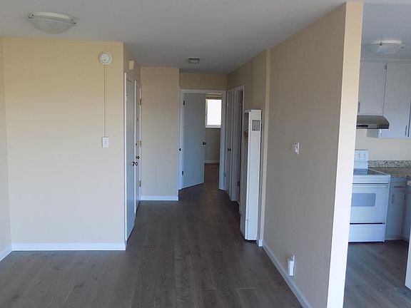 5th image of 154 Laidley St APT 2