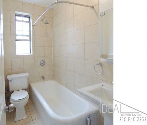 4th image of 266 Washington Ave #4