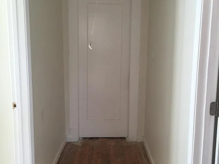 2505 Peniston St — Photo 13