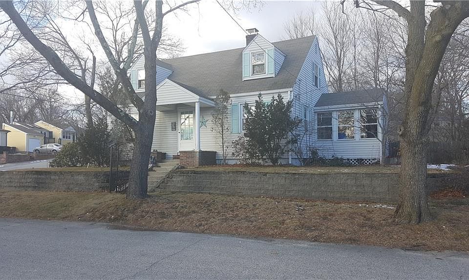1st image of 49 Piedmont St