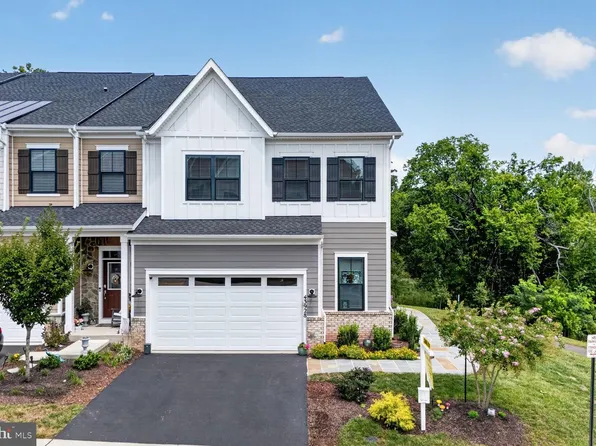 43928 Maritime Song Ter, Leesburg, VA 20176