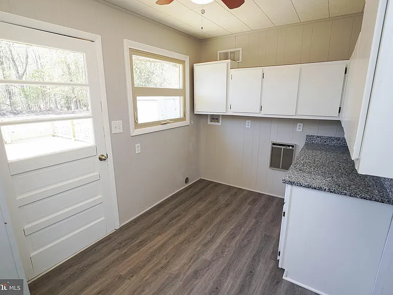 14880 Concord Rd — Photo 28