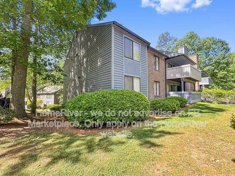 2921 Oaktop Cir — Photo 15
