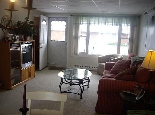 1st image of 73 Kingsland Ct