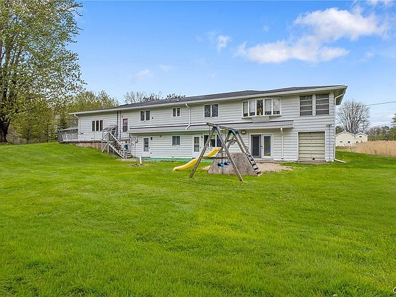 3rd image of 65 Clark Crest Dr