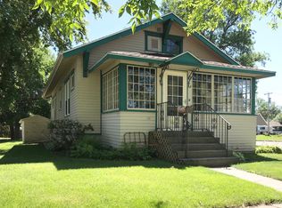 1101 5th St, Langdon, ND 58249