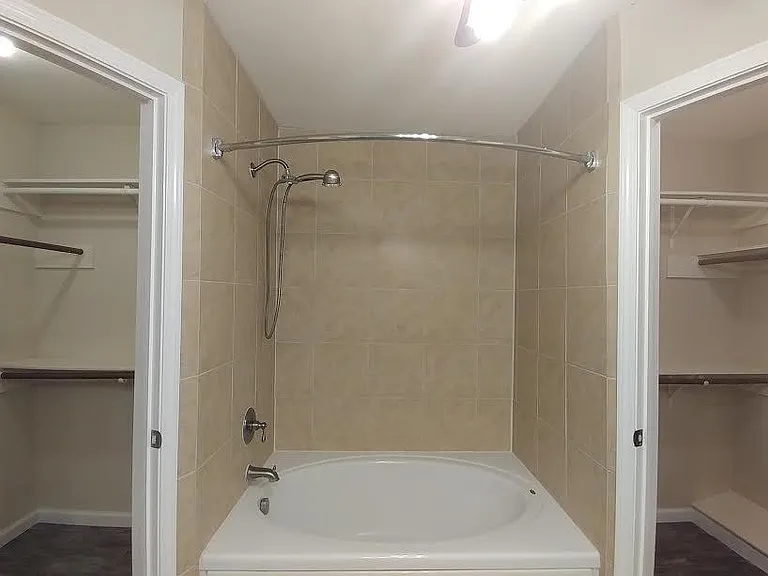 9 N Deerfoot Cir — Photo 37