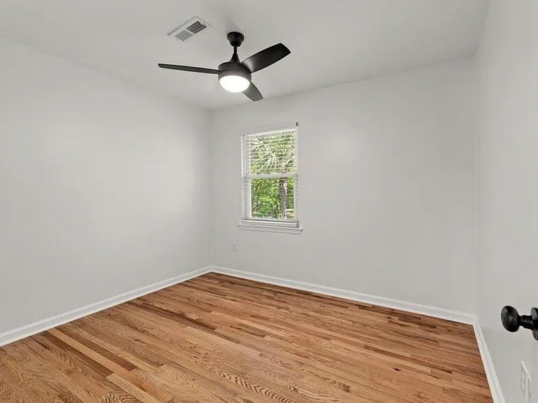415 Parkdale Dr #8E — Photo 11