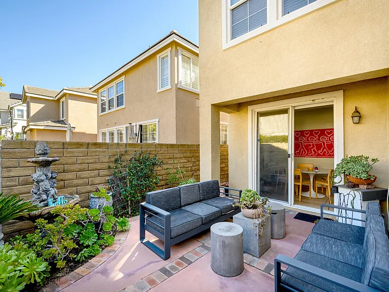 23315 Portland Ln — Photo 34
