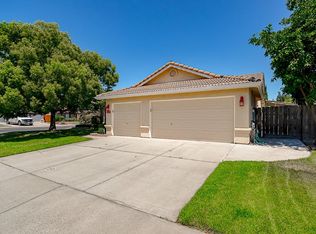 2288 Lana Ct, Oakdale, CA 95361