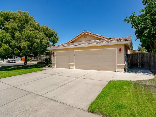 2288 Lana Ct, Oakdale, CA 95361