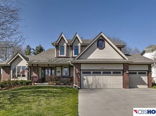 16108 Harney St, Omaha, NE 68118
