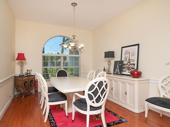5th image of 675 Ponce De Leon Dr