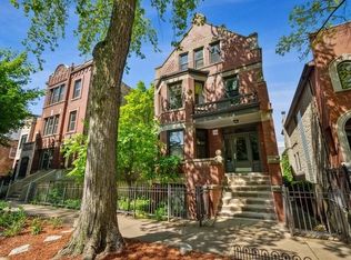 2040 N Hoyne Ave, Chicago, IL 60647