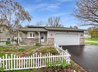 11975 92nd Ave N, Maple Grove, MN 55369