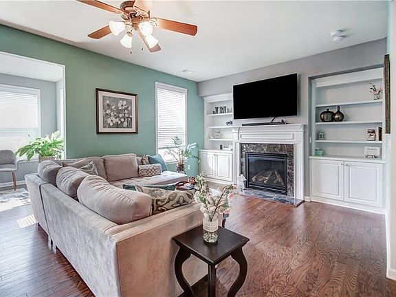 5th image of 4244 Laurel Creek Ct SE #5