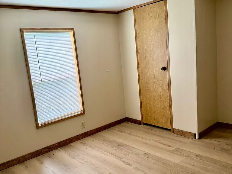 629 Sierra Rd — Photo 9