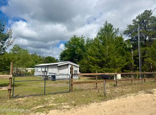 509 Janet Ave, Interlachen, FL 32148