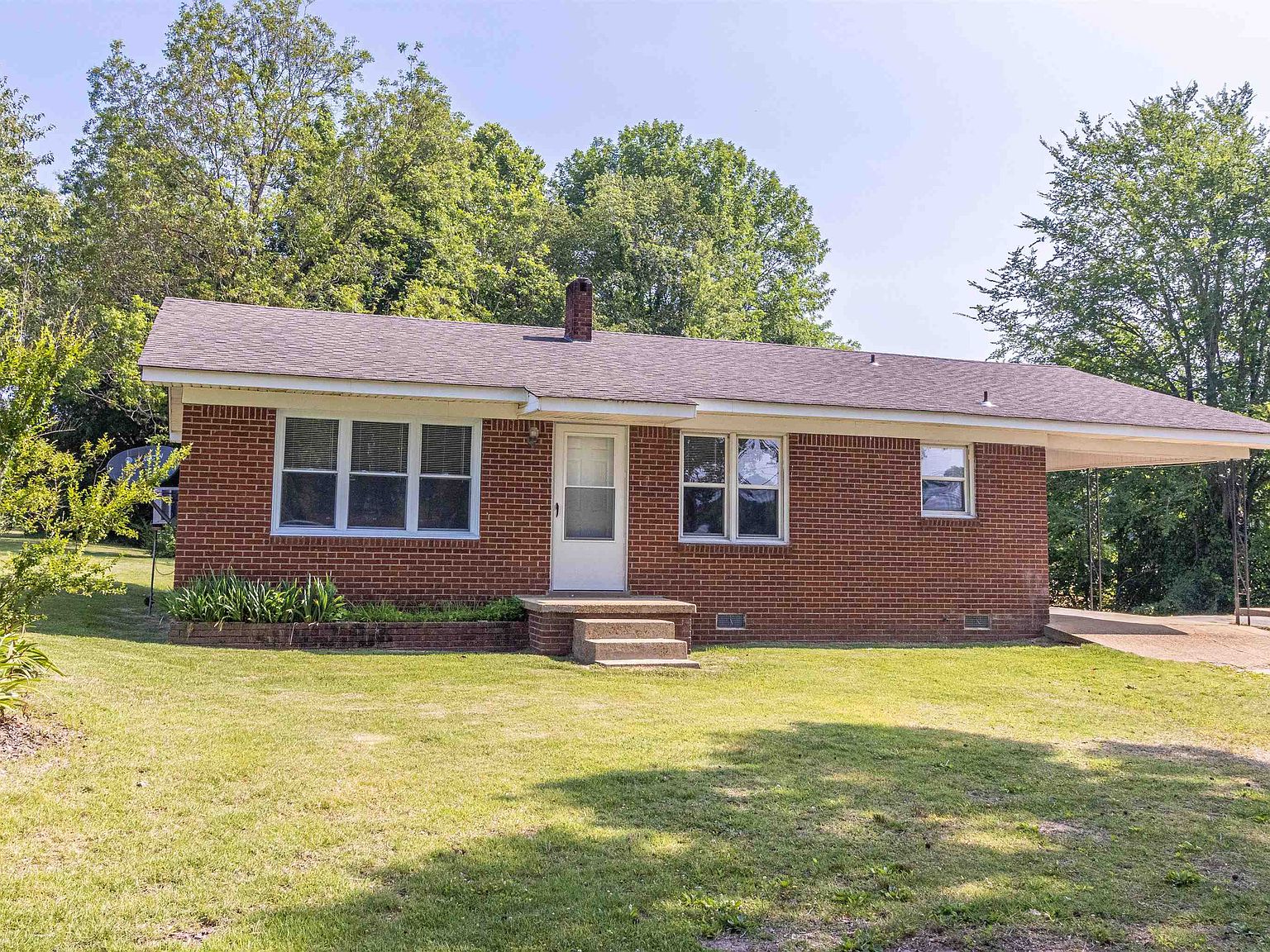 563 Leapwood Enville Rd, Adamsville, TN 38310 Zillow