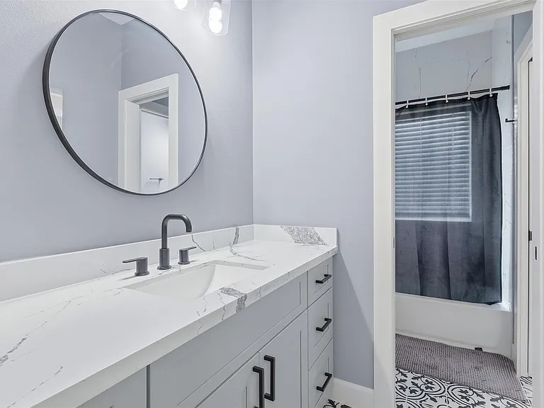 6734 Avenue P — Photo 22