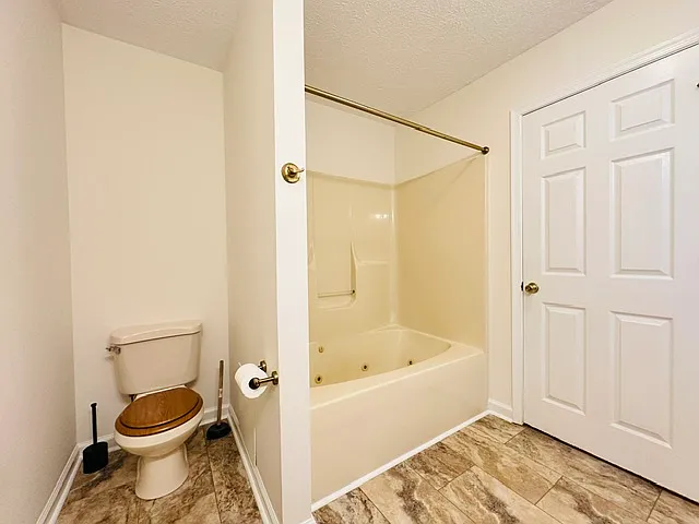 1304 Jollett Rd — Photo 41