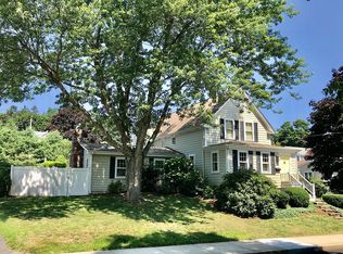 61 Alden St, Plymouth, MA 02360