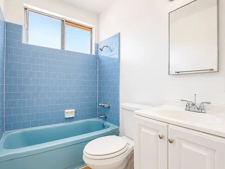 533 W. 75th Street Los Angeles, CA 90044 — Photo 25