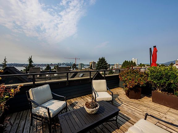 4th image of 263 E 5th St #2