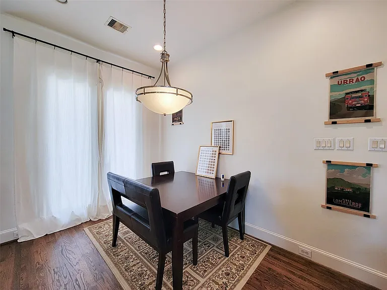 403 Jackson Hill St — Photo 15
