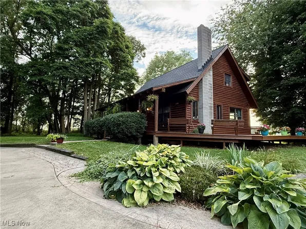 6229 Streeter Rd, Mantua, OH 44255