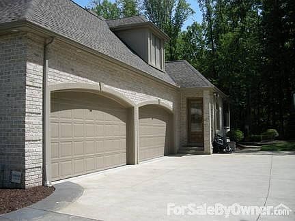 3rd image of 6578 Harold Dr