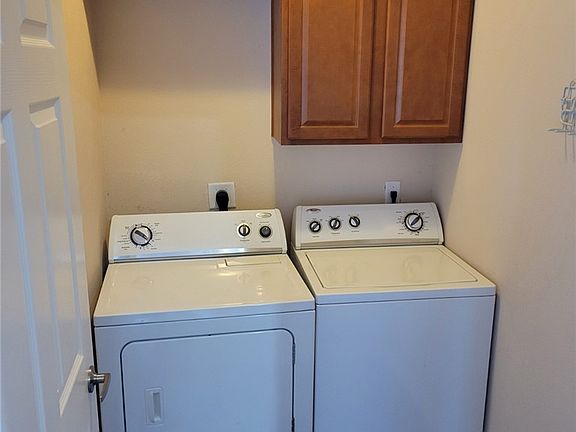 5th image of 305 Holleman Dr E APT 1705