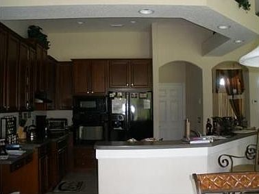 5th image of 202 Heatherbrooke Cir
