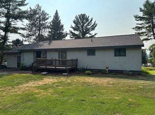 15625 Skanee Rd, Lanse, MI 49946