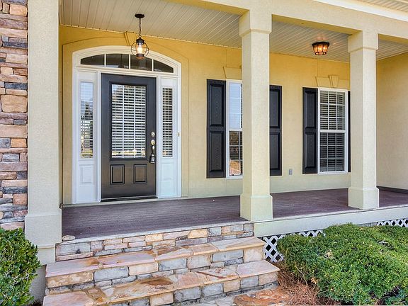 5th image of 1015 Woody Hill Cir